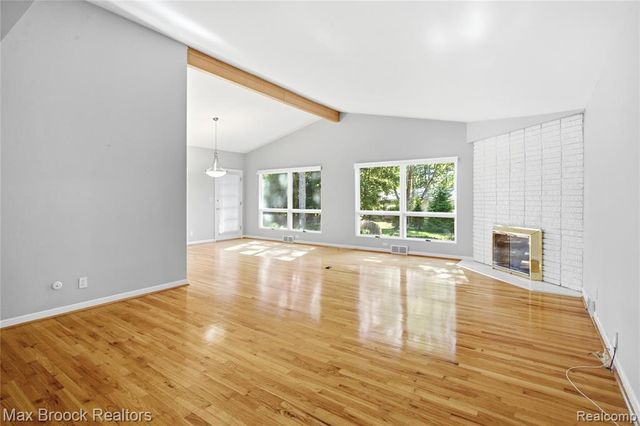 3159 Middlebury Lane, Bloomfield Hills, MI 48301