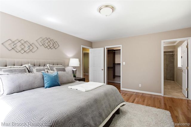 3159 Middlebury Lane, Bloomfield Hills, MI 48301