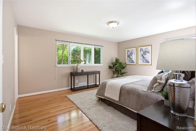 3159 Middlebury Lane, Bloomfield Hills, MI 48301