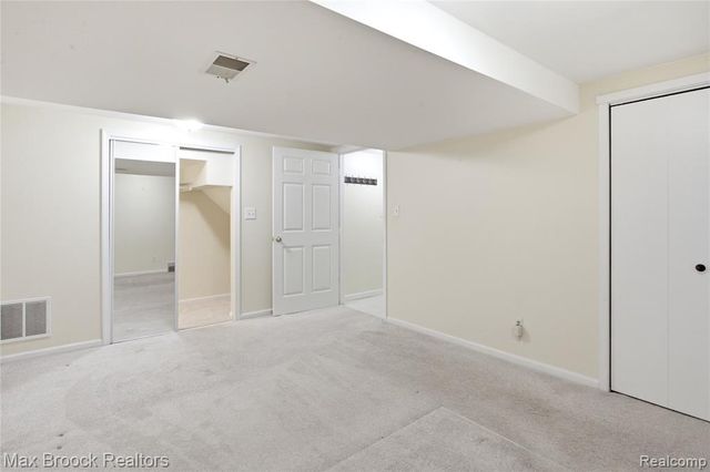 3159 Middlebury Lane, Bloomfield Hills, MI 48301