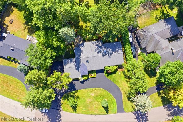 3159 Middlebury Lane, Bloomfield Hills, MI 48301