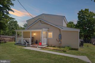 79 BENTONVILLE RD, Bentonville, VA 22610