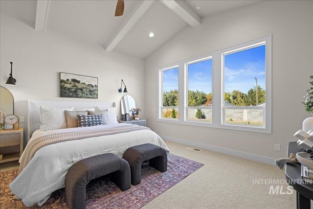 7114 E Chicken Hawk Loop, Nampa, ID 83686