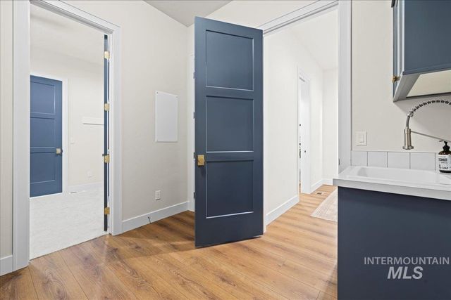 7114 E Chicken Hawk Loop, Nampa, ID 83686