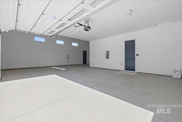 7114 E Chicken Hawk Loop, Nampa, ID 83686