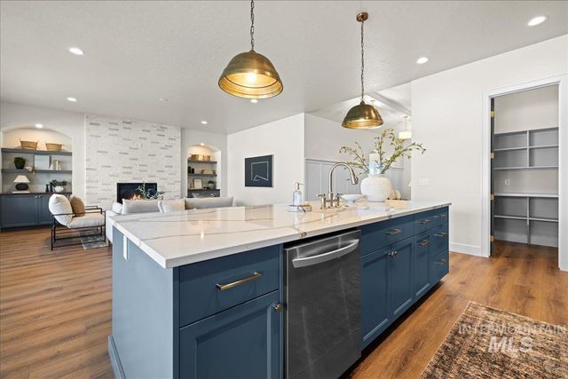 7114 E Chicken Hawk Loop, Nampa, ID 83686