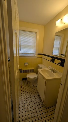 290 Milton Street, Dedham, MA 02026