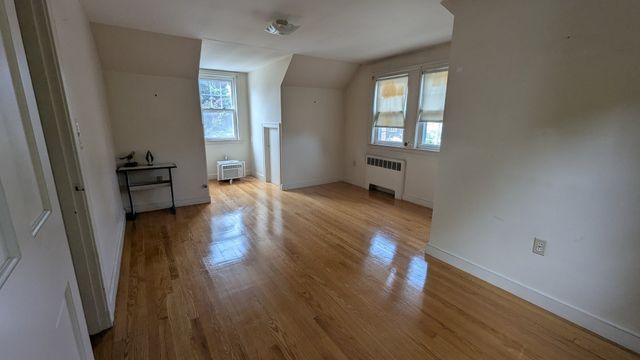 290 Milton Street, Dedham, MA 02026
