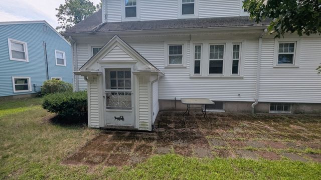 290 Milton Street, Dedham, MA 02026