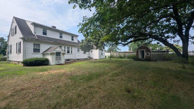 290 Milton Street, Dedham, MA 02026