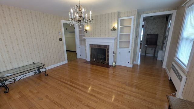 290 Milton Street, Dedham, MA 02026