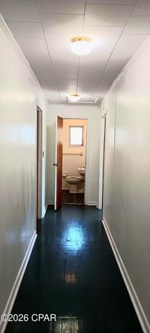 648 N 9th Plaza, Panama City, FL 32404