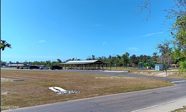 648 N 9th Plaza, Panama City, FL 32404