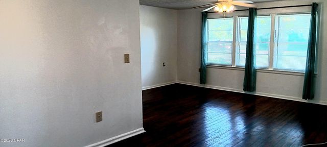 648 N 9th Plaza, Panama City, FL 32404