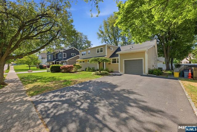 455 Hoffman Avenue, New Milford, NJ 07646