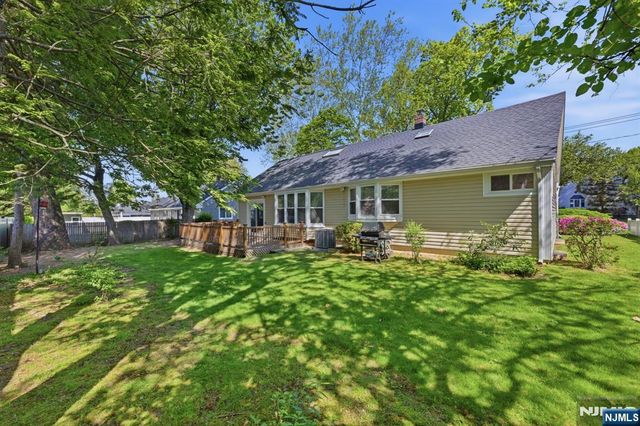 455 Hoffman Avenue, New Milford, NJ 07646