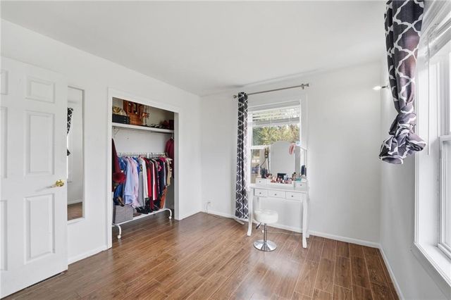 8890 Lexington Avenue, De Soto, KS 66018