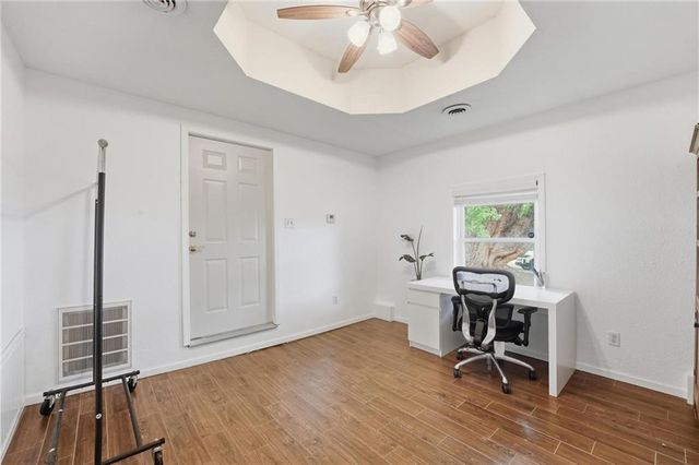 8890 Lexington Avenue, De Soto, KS 66018