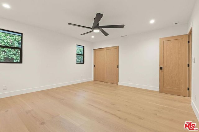 1902 Roscomare Road, Los Angeles, CA 90077