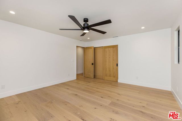 1902 Roscomare Road, Los Angeles, CA 90077