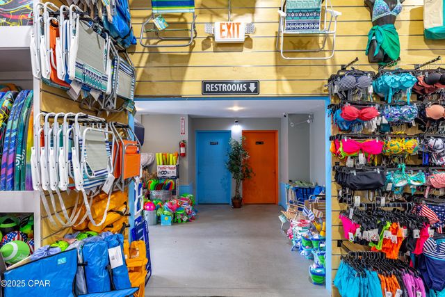 6908 Thomas Drive, Panama City Beach, FL 32408