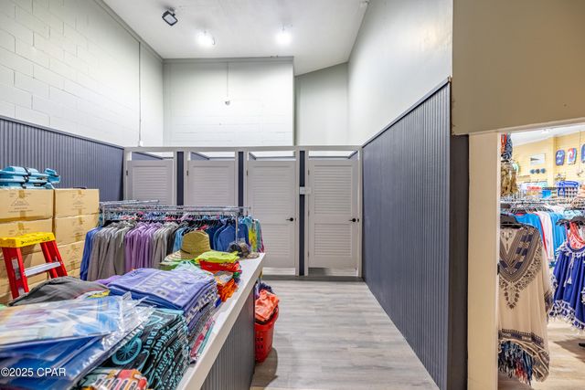 6908 Thomas Drive, Panama City Beach, FL 32408