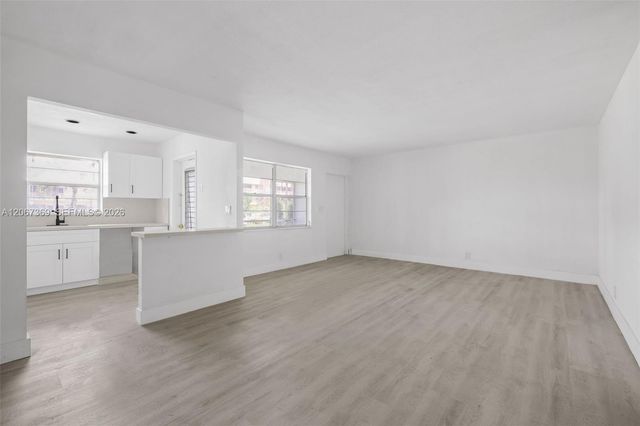 5300 Washington Street T125, Hollywood, FL 33021