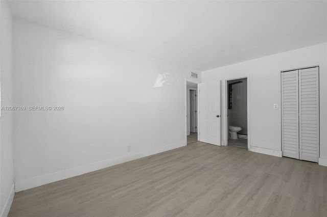 5300 Washington Street T125, Hollywood, FL 33021