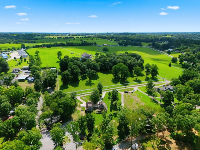 197 Sunset Lodge Road, Lancaster, KY 40444