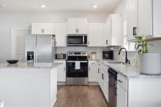 49 Ridgelake Circle, Fort Oglethorpe, GA 30742