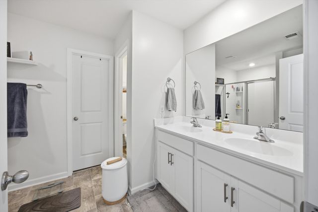 49 Ridgelake Circle, Fort Oglethorpe, GA 30742