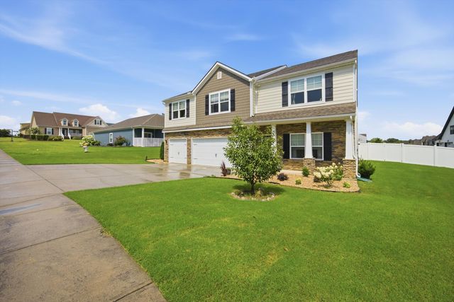 49 Ridgelake Circle, Fort Oglethorpe, GA 30742