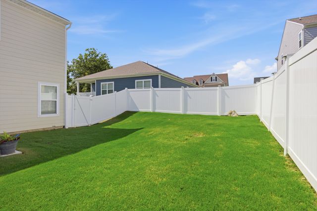 49 Ridgelake Circle, Fort Oglethorpe, GA 30742