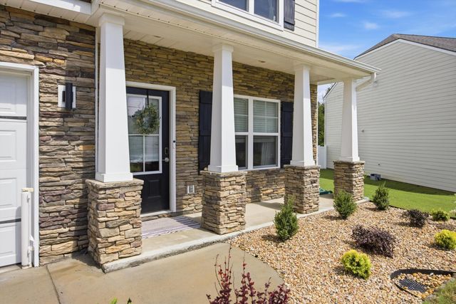 49 Ridgelake Circle, Fort Oglethorpe, GA 30742