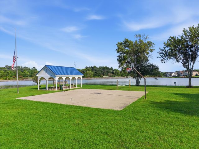 49 Ridgelake Circle, Fort Oglethorpe, GA 30742
