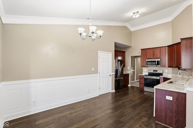 834 Bristle Lake Drive, Brownsburg, IN 46112