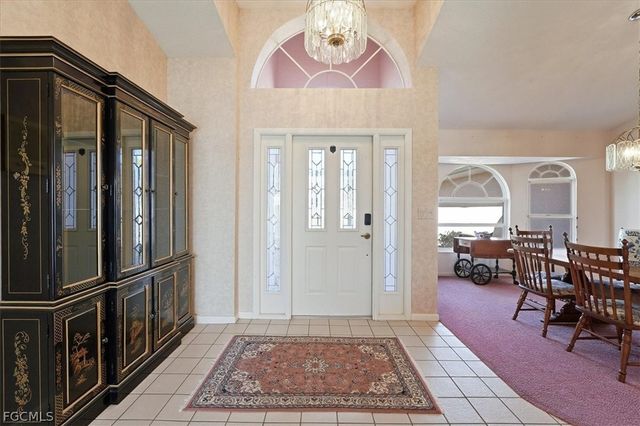 1120 SE 1st TER, Cape Coral, FL 33990