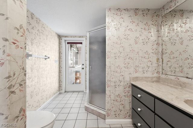 1120 SE 1st TER, Cape Coral, FL 33990