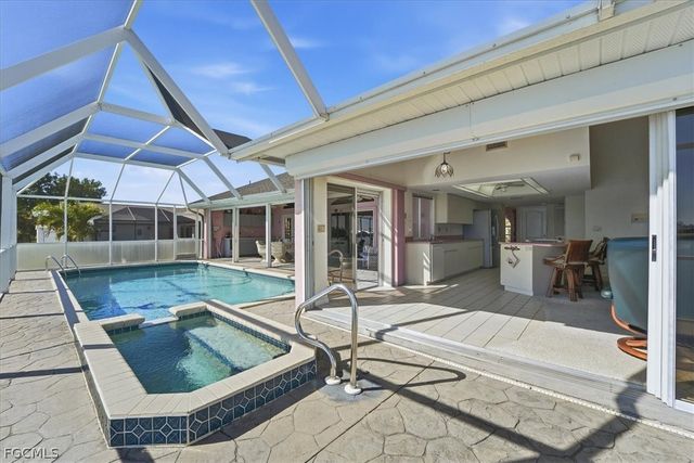 1120 SE 1st TER, Cape Coral, FL 33990