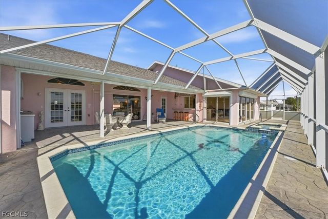 1120 SE 1st TER, Cape Coral, FL 33990