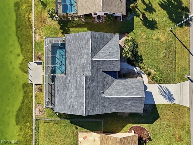 1120 SE 1st TER, Cape Coral, FL 33990