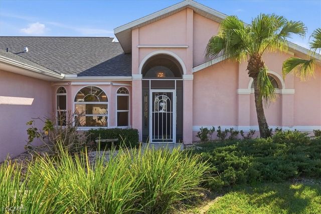 1120 SE 1st TER, Cape Coral, FL 33990