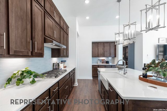 464 Hulda Trail, New Braunfels, TX 78130