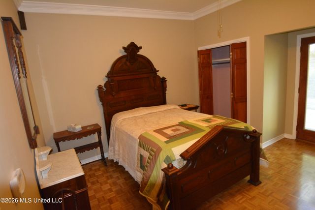 112 Tall Oaks Street, Clinton, MS 39056