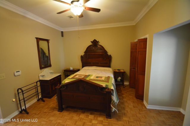 112 Tall Oaks Street, Clinton, MS 39056