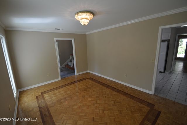 112 Tall Oaks Street, Clinton, MS 39056