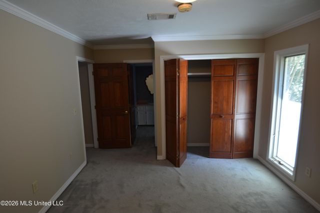 112 Tall Oaks Street, Clinton, MS 39056