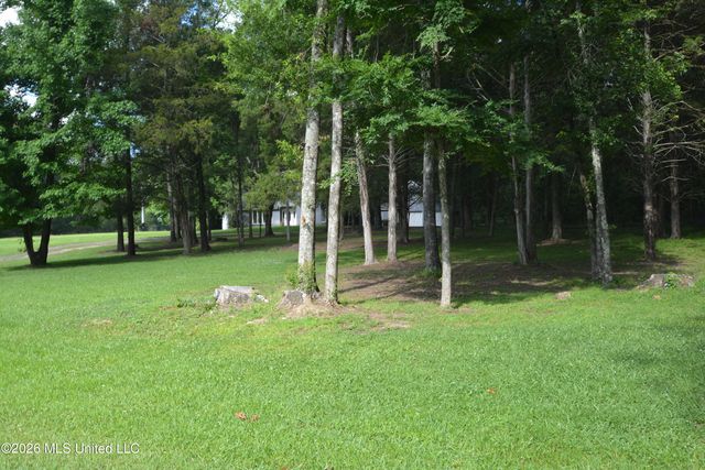 112 Tall Oaks Street, Clinton, MS 39056