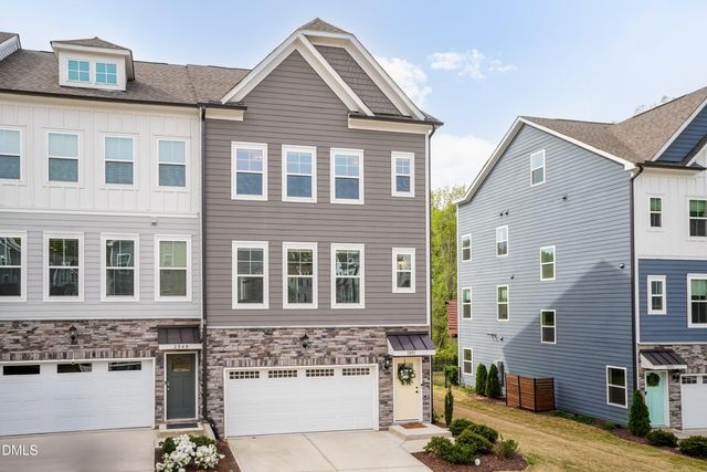 2051 Eva Pearl Drive, Apex, NC 27502