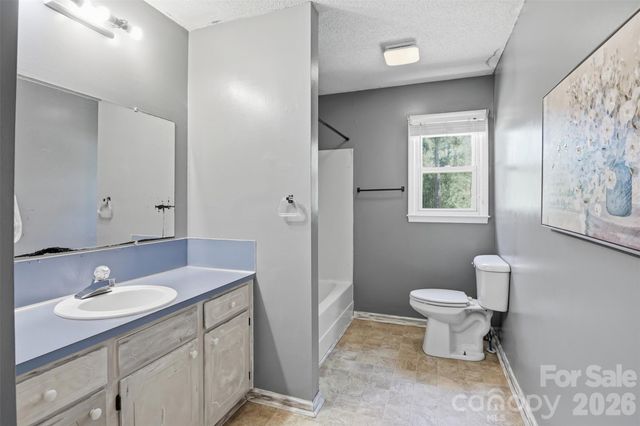2068 Knight Road, Lancaster, SC 29720
